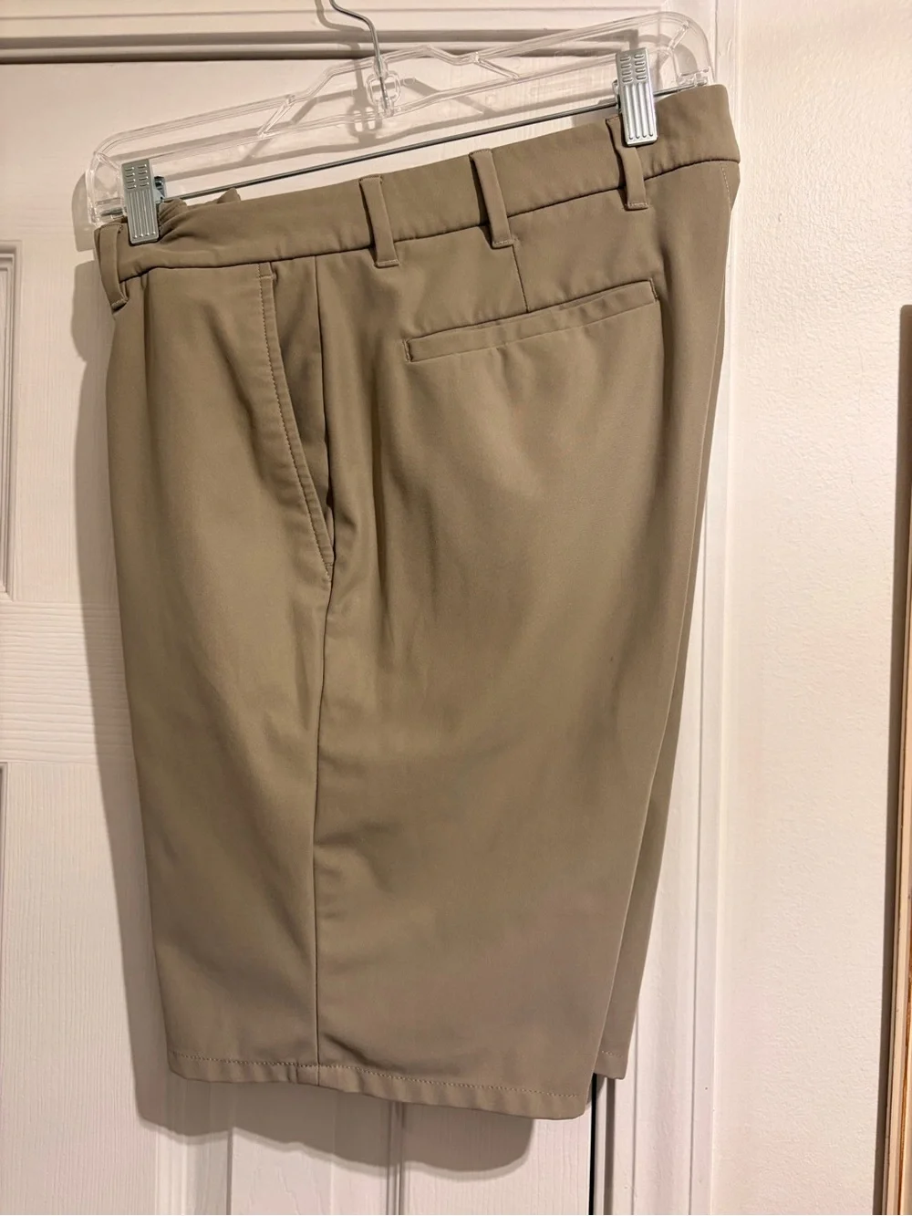 johnnie-O Men's Flat Front Shorts in Khaki